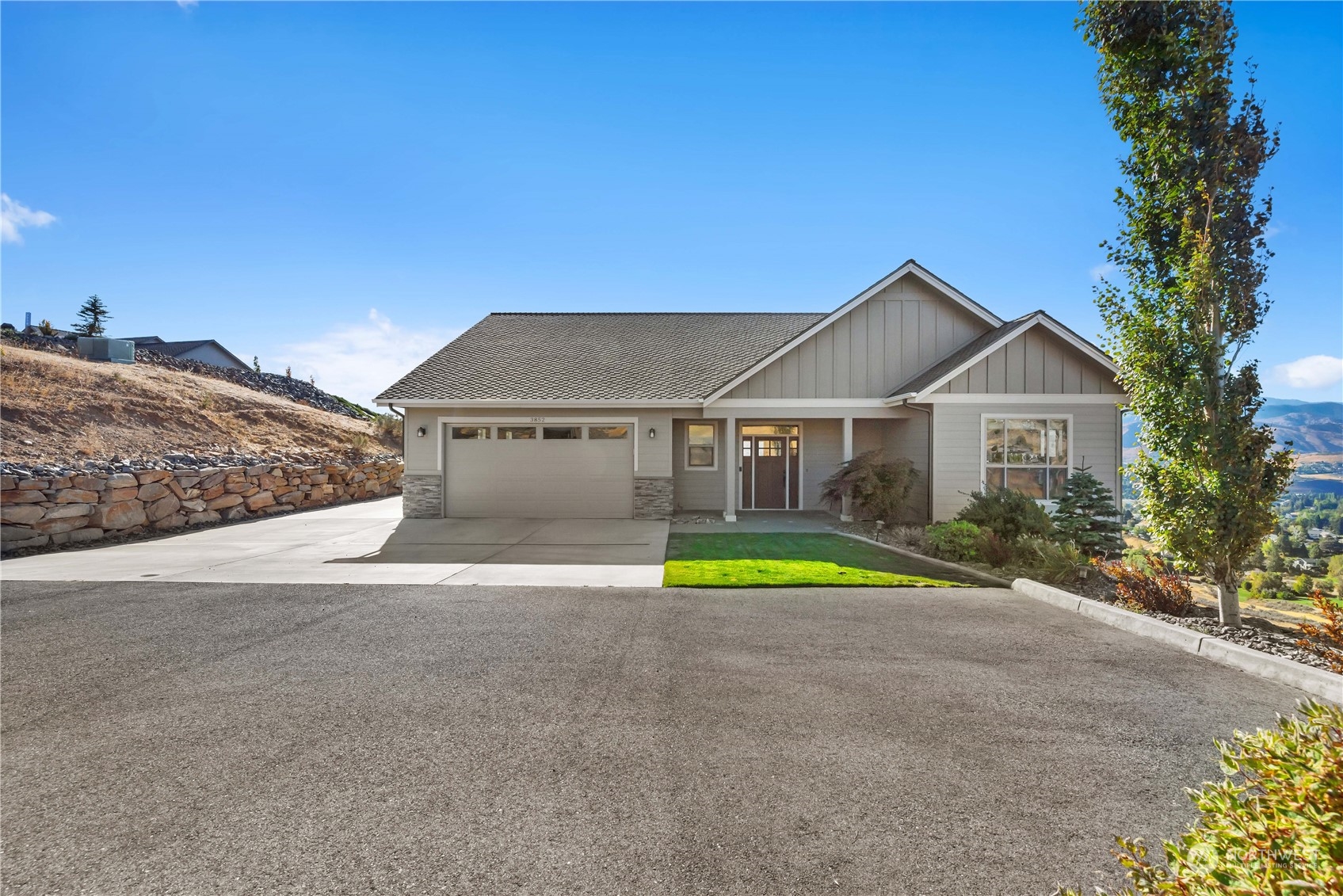 3852 Sky Crest Lane Wenatchee WA 98801