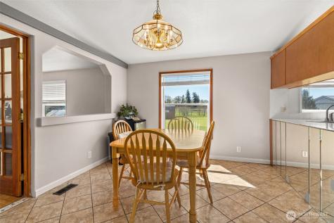 190 Poetsch Road Toledo WA 98591