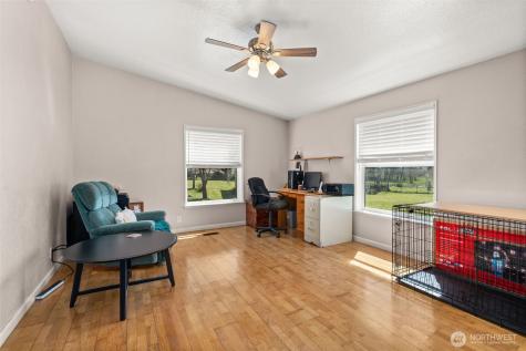 190 Poetsch Road Toledo WA 98591