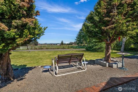 190 Poetsch Road Toledo WA 98591