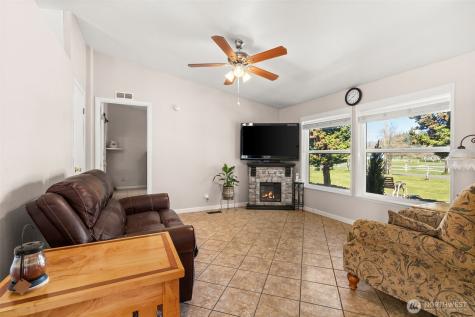 190 Poetsch Road Toledo WA 98591