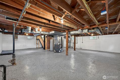 501 7th Avenue NW Puyallup WA 98371