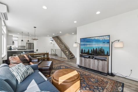 2224 NW 63rd Street Seattle WA 98107