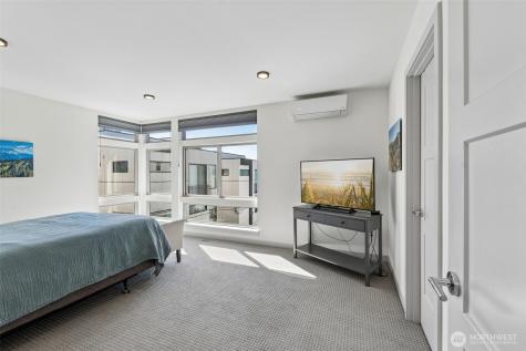 2224 NW 63rd Street Seattle WA 98107