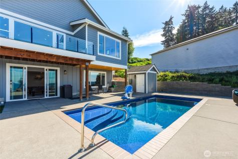 1018 Clear Morning Lane Camano Island WA 98282