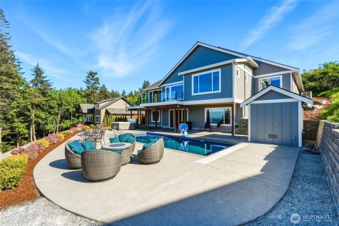 1018 Clear Morning Lane Camano Island WA 98282