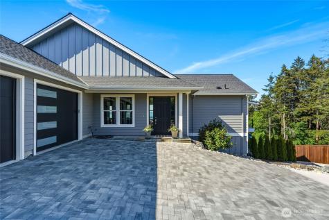 1018 Clear Morning Lane Camano Island WA 98282