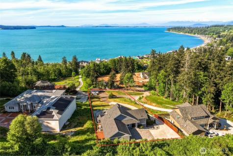 1018 Clear Morning Lane Camano Island WA 98282