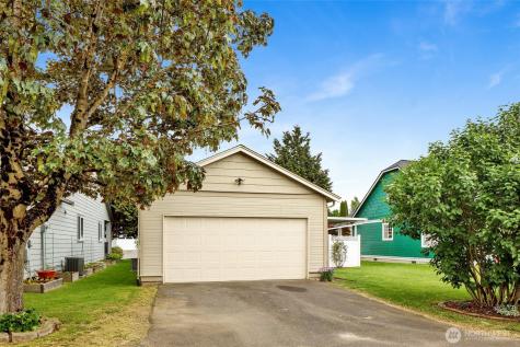 2185 Eastwood Way Lynden WA 98264
