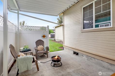 2185 Eastwood Way Lynden WA 98264