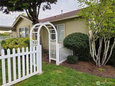 2185 Eastwood Way Lynden WA 98264