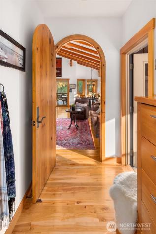 951 Willems Road Cashmere WA 98815