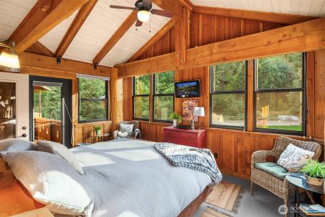 951 Willems Road Cashmere WA 98815
