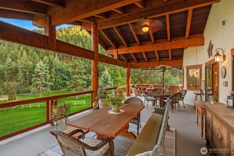 951 Willems Road Cashmere WA 98815