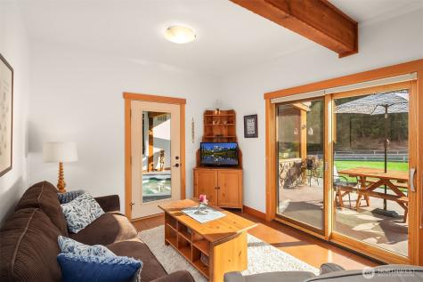 951 Willems Road Cashmere WA 98815