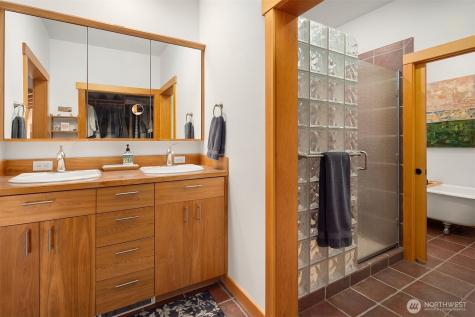 951 Willems Road Cashmere WA 98815