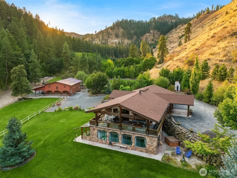951 Willems Road Cashmere WA 98815