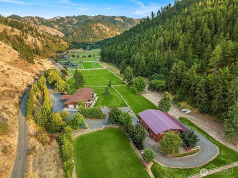 951 Willems Road Cashmere WA 98815
