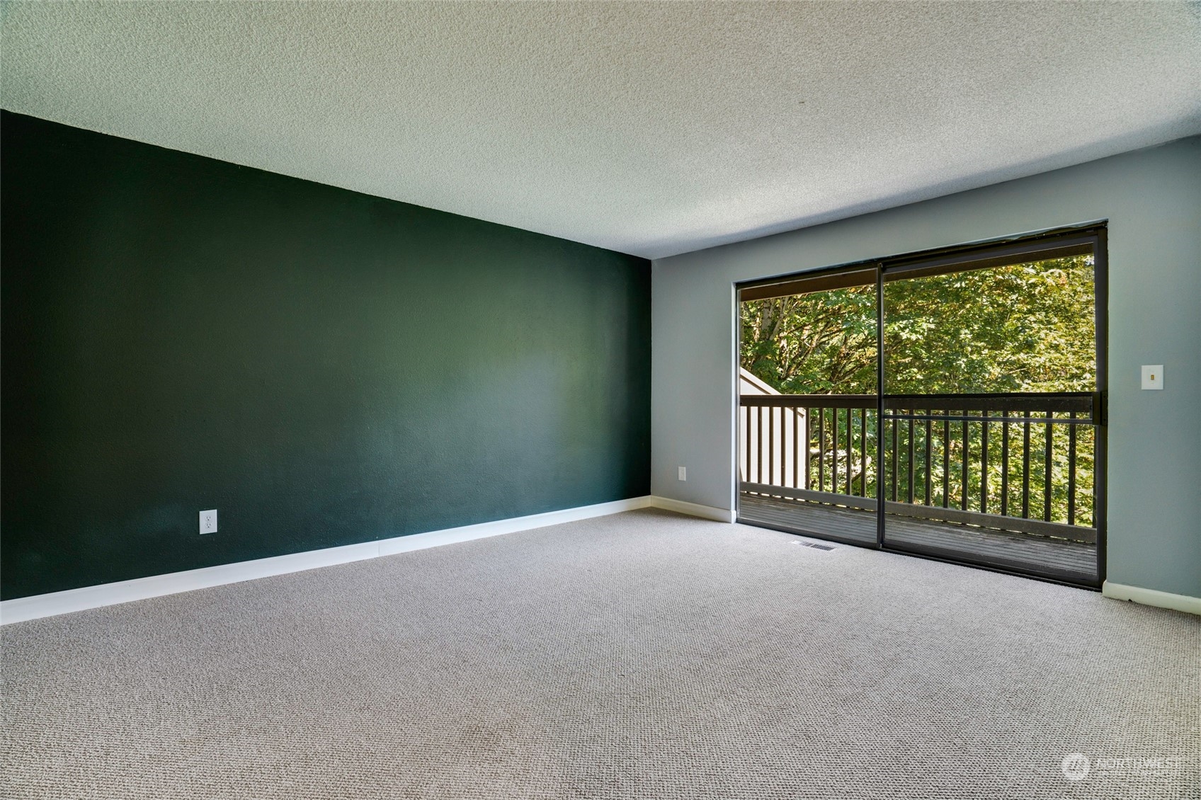 126 168th Avenue NE Bellevue WA 98008