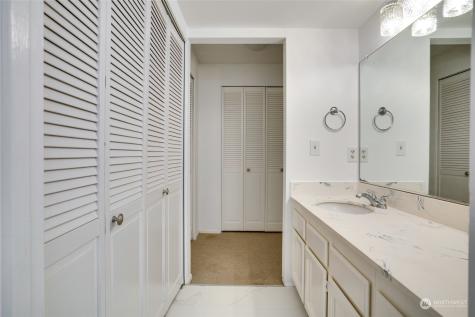 126 168th Avenue NE Bellevue WA 98008