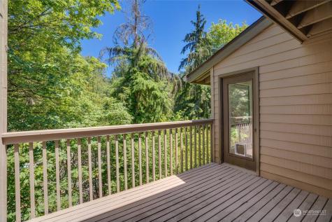 126 168th Avenue NE Bellevue WA 98008