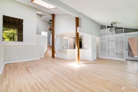 126 168th Avenue NE Bellevue WA 98008