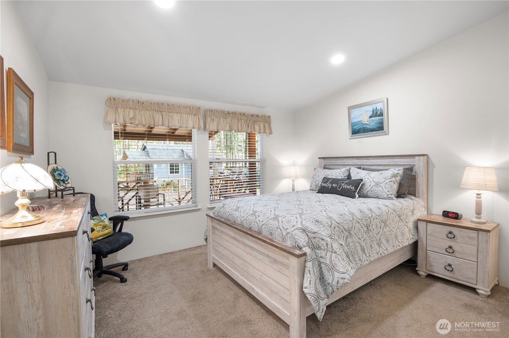 21 N Buckhorn Court Hoodsport WA 98548