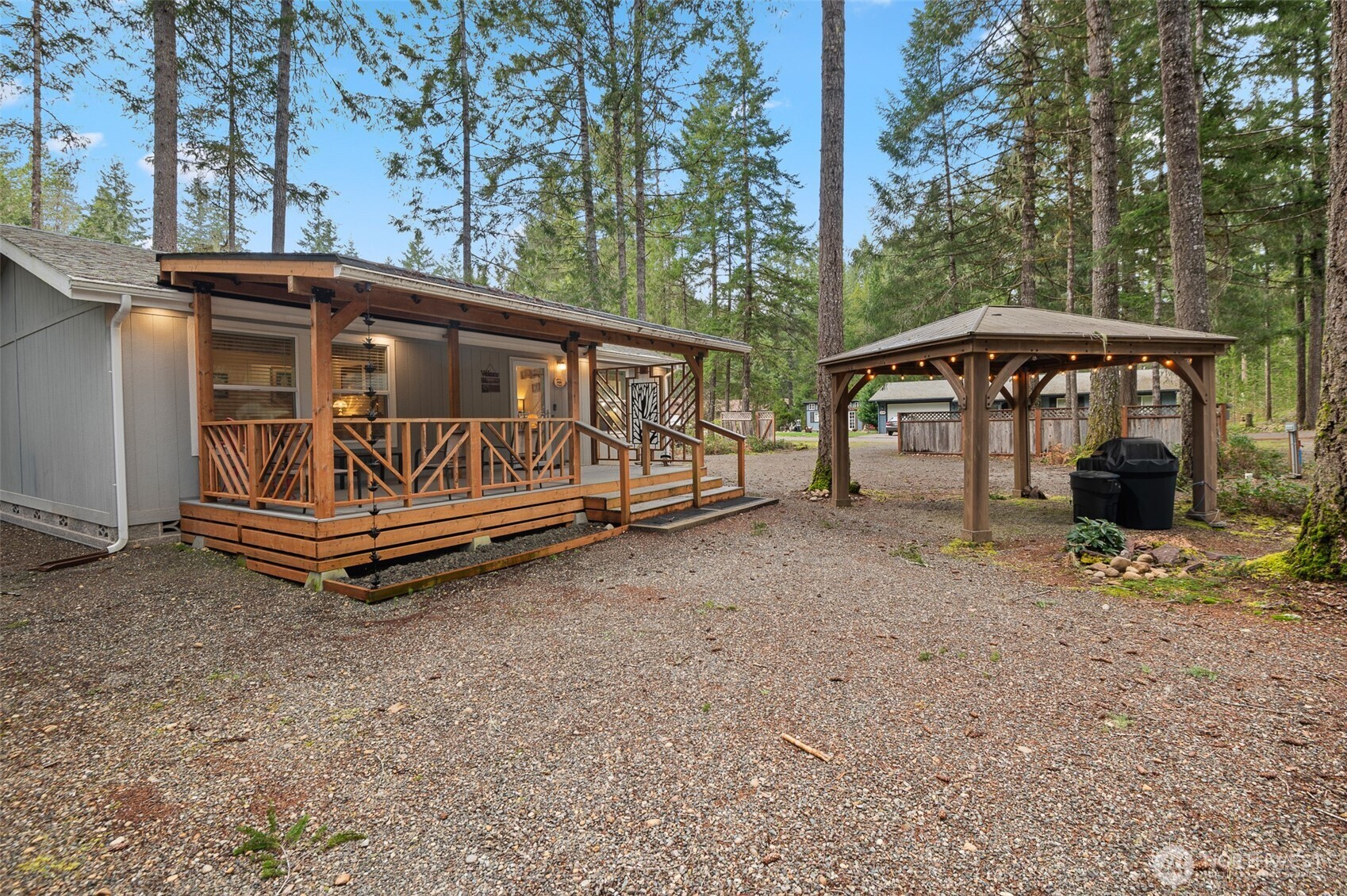21 N Buckhorn Court Hoodsport WA 98548