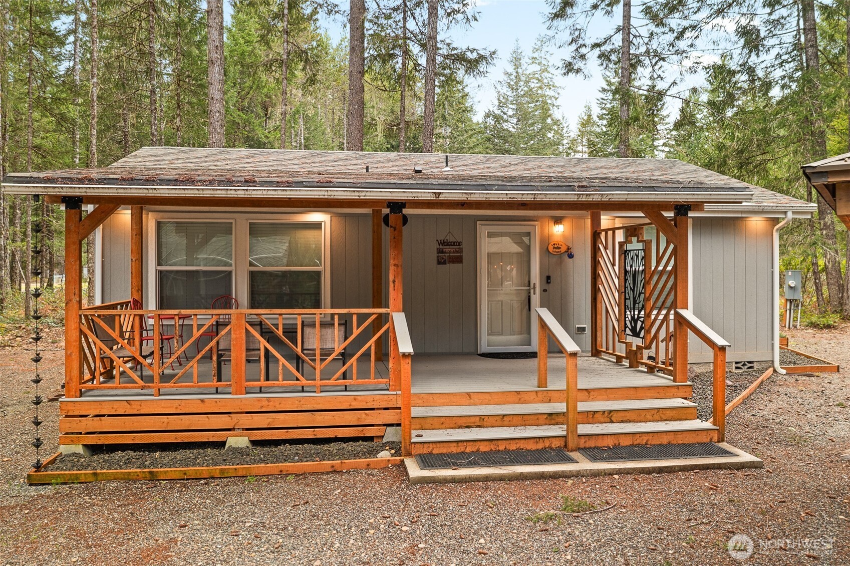 21 N Buckhorn Court Hoodsport WA 98548