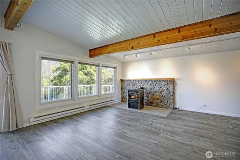 804 Sandstone Lane Camano Island WA 98282