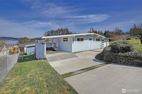 804 Sandstone Lane Camano Island WA 98282