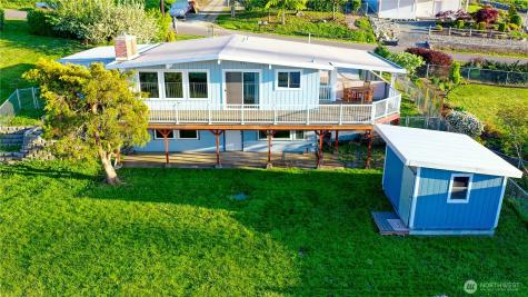 804 Sandstone Lane Camano Island WA 98282