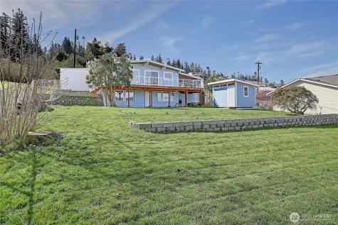 804 Sandstone Lane Camano Island WA 98282