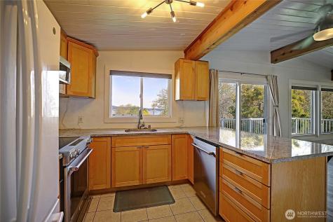 804 Sandstone Lane Camano Island WA 98282