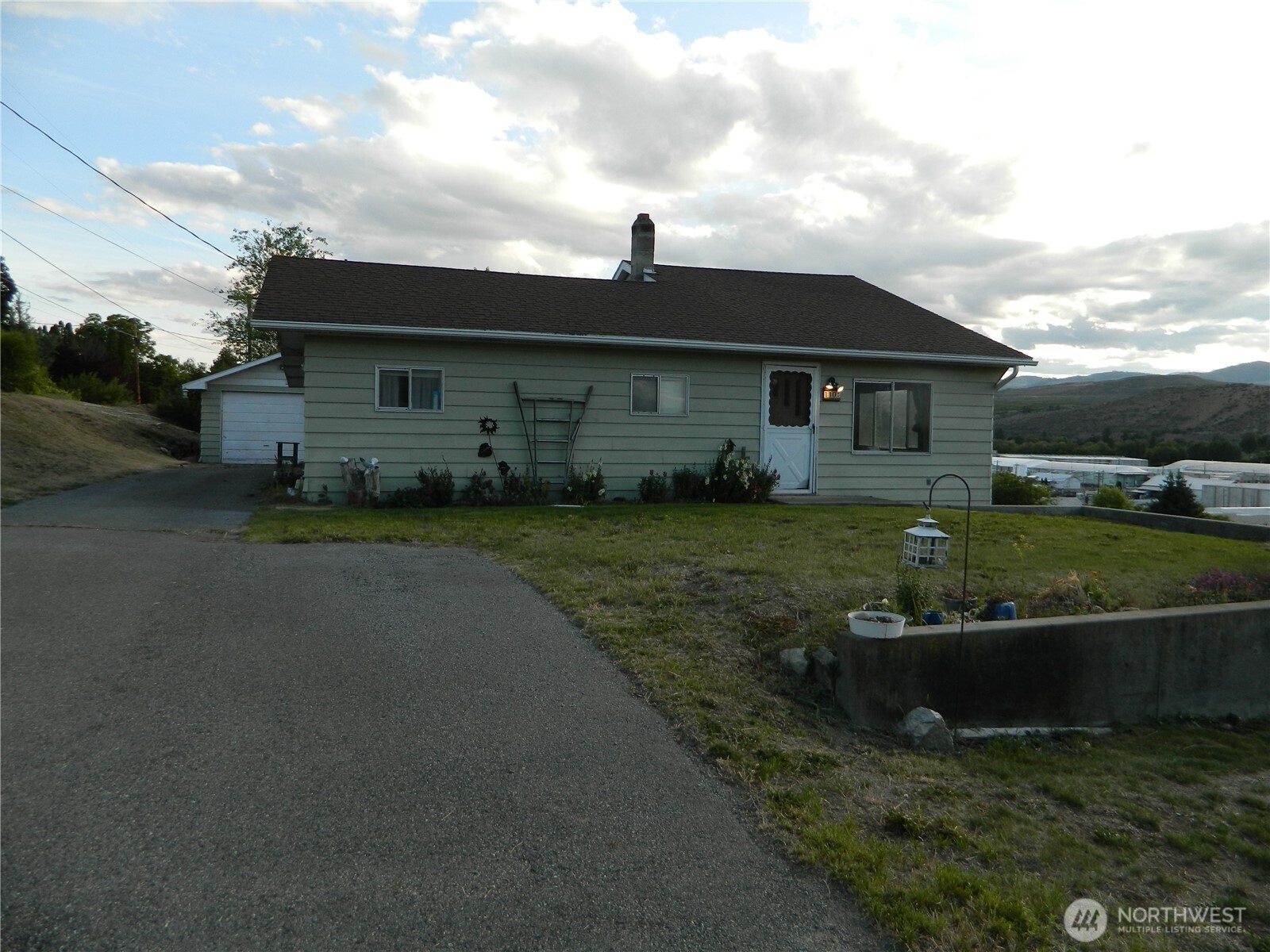 110 1st Street E Tonasket WA 98855
