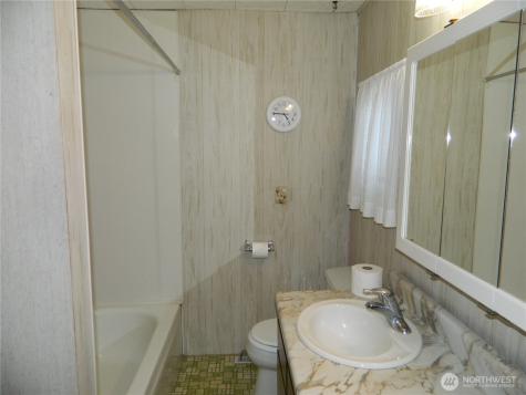 110 1st Street E Tonasket WA 98855
