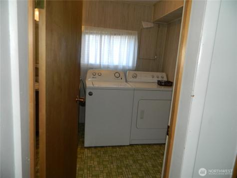 110 1st Street E Tonasket WA 98855