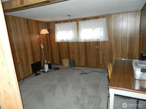 110 1st Street E Tonasket WA 98855