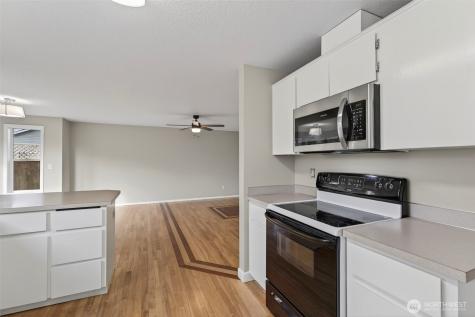 719 NW 21st Avenue Battle Ground WA 98604