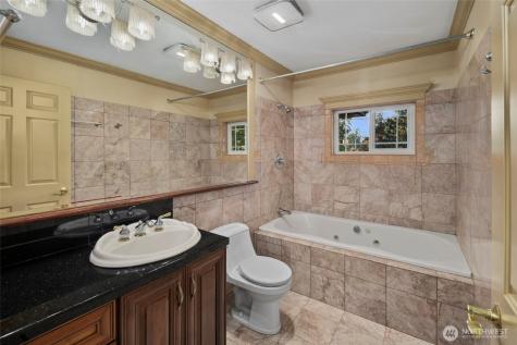 4131 153rd Avenue SE Bellevue WA 98006