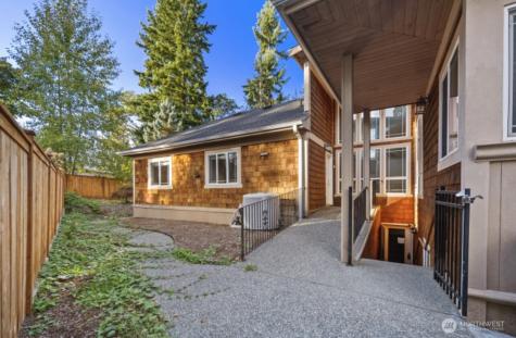 4131 153rd Avenue SE Bellevue WA 98006