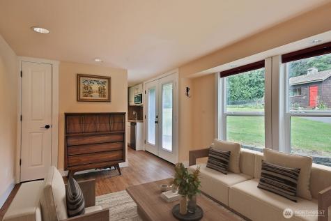 961 Sandy Point Road Langley WA 98260
