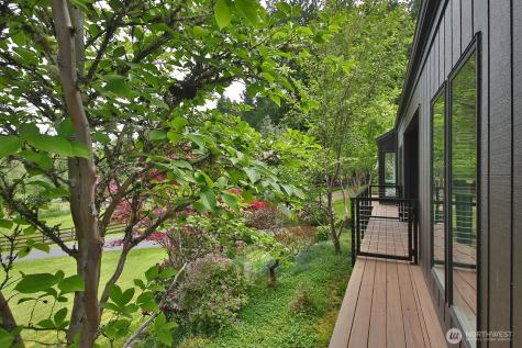 961 Sandy Point Road Langley WA 98260