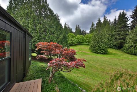 961 Sandy Point Road Langley WA 98260