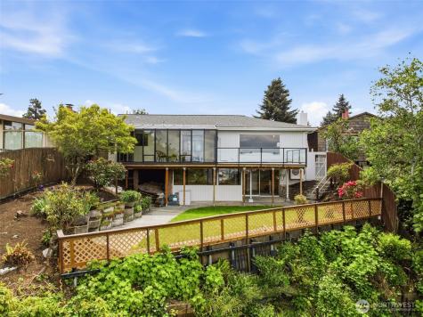 622 SW Othello Street Seattle WA 98106