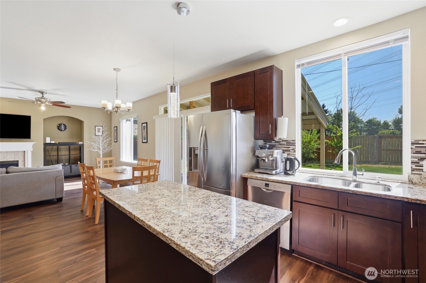 34516 16th Avenue SW Federal Way WA 98023