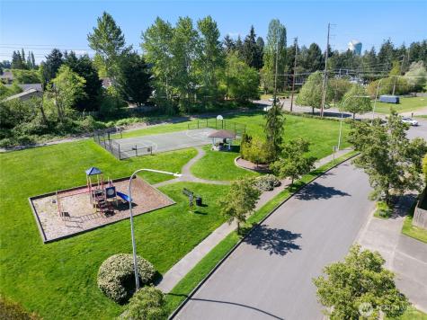 34516 16th Avenue SW Federal Way WA 98023