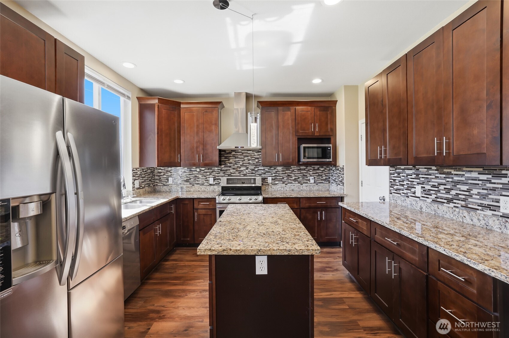 34516 16th Avenue SW Federal Way WA 98023