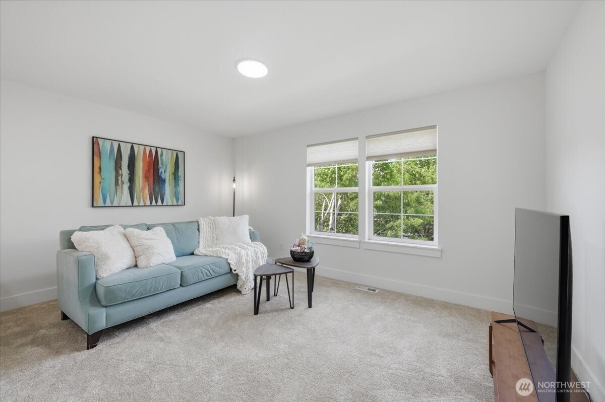 9330 Templeton Avenue SE Snoqualmie WA 98065