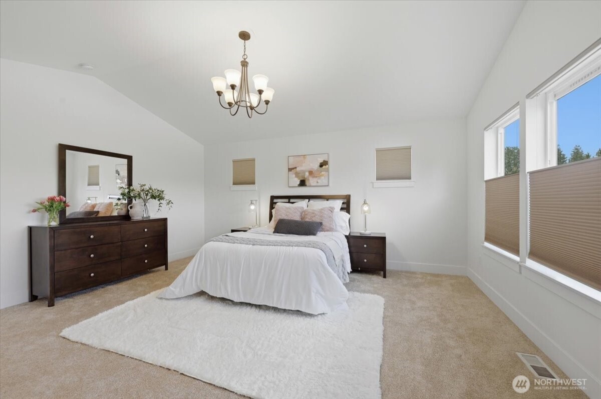 9330 Templeton Avenue SE Snoqualmie WA 98065